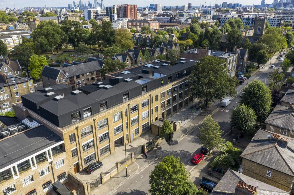 De Beauvoir Block