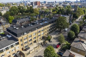 De Beauvoir Block