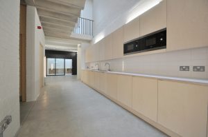 De Beauvoir Block